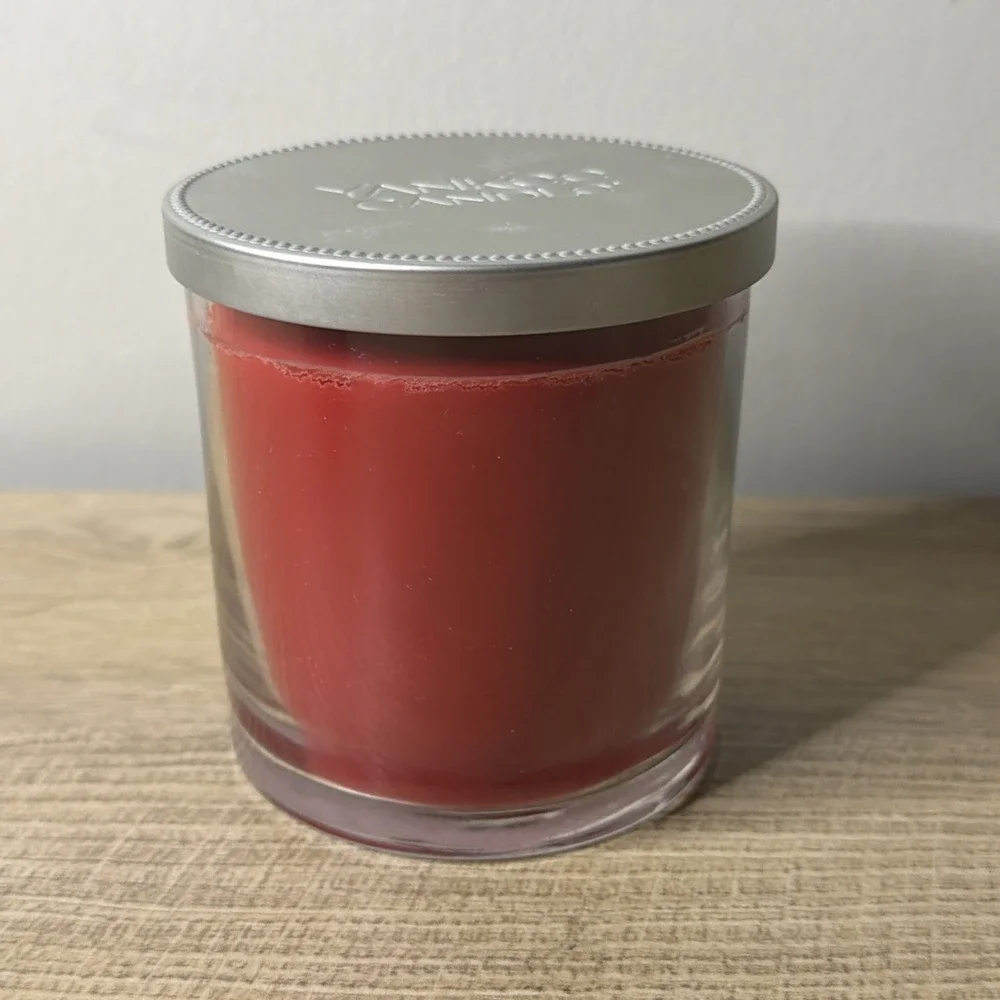 Yankee Candle Glass Tumbler Sparkling Cinnamon‎ Candle One Wick 7 oz New